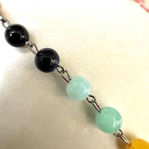 Long beaded chakra pendant necklace - Picture 8 of 12